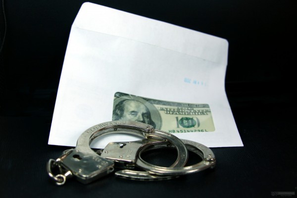  Indian American admits to tax fraud scheme