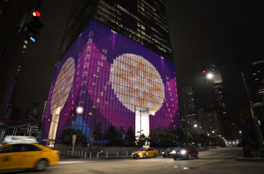  One World Trade Center illuminated with Diwali colors and animation