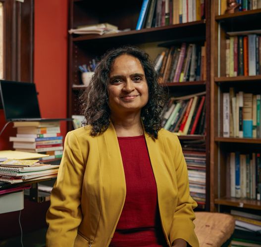  Shailaja Paik wins $800,000 MacArthur “genius grant”