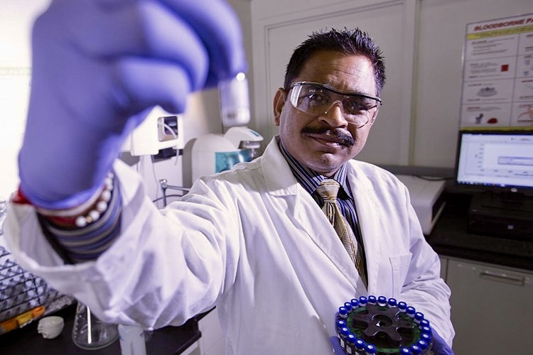 Sudarshan Kurwadkar wins Cal State 2025 Outstanding Professor Award